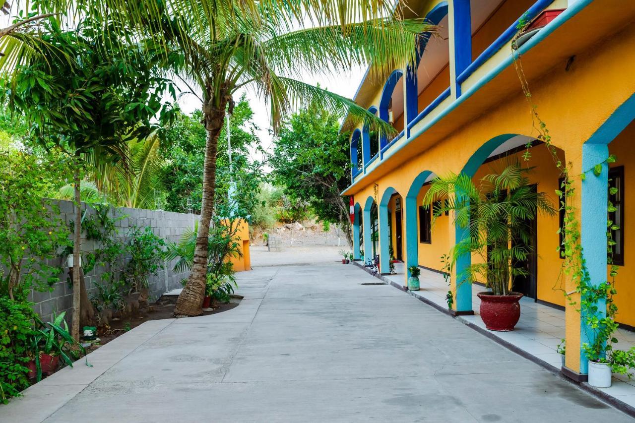 Oyo Hotel Miramar, Loreto 洛雷托 外观 照片