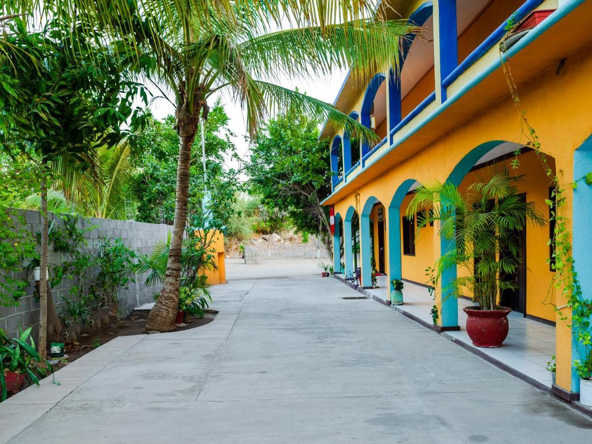 Oyo Hotel Miramar, Loreto 洛雷托 外观 照片